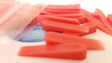 CyberSunrise Small Plastic Tile Spacers : 100 x Mini Red Wedges